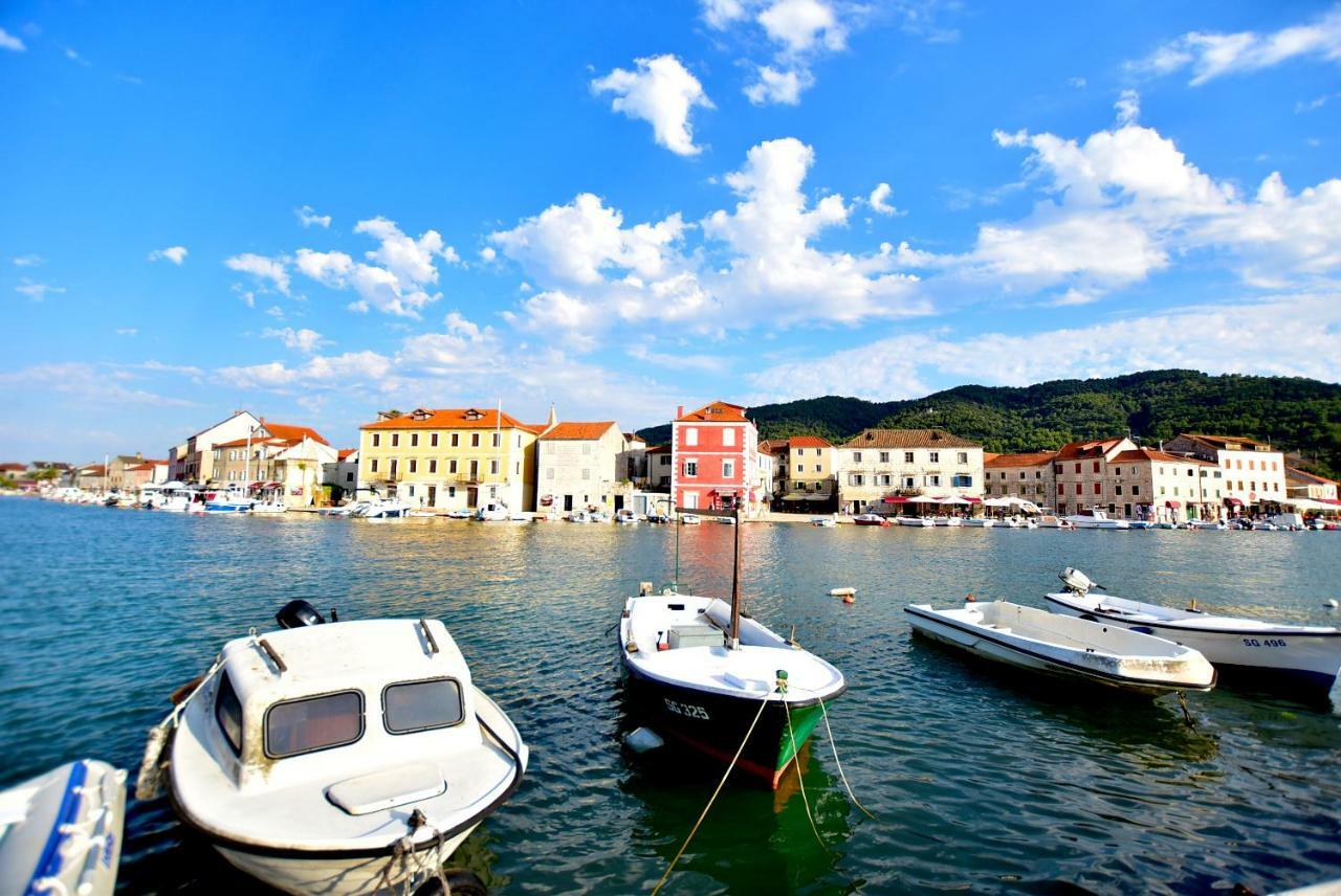 Apartments Sea & Sky Stari Grad  Exterior foto